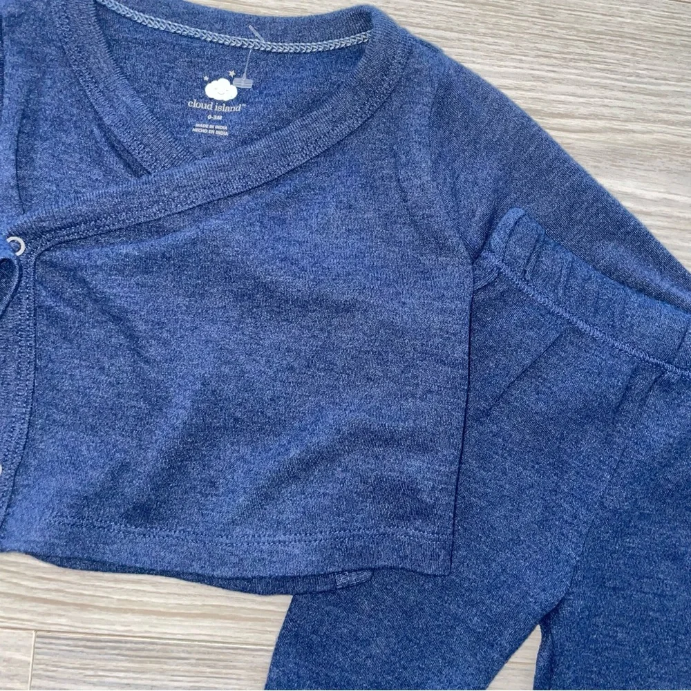 Cloud Island Baby Boys 2-PC Bundle 0-3 Months - Picture 2 of 4